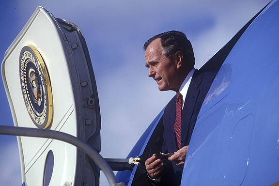 Pres. George H.W. Bush exiting Air Force One.