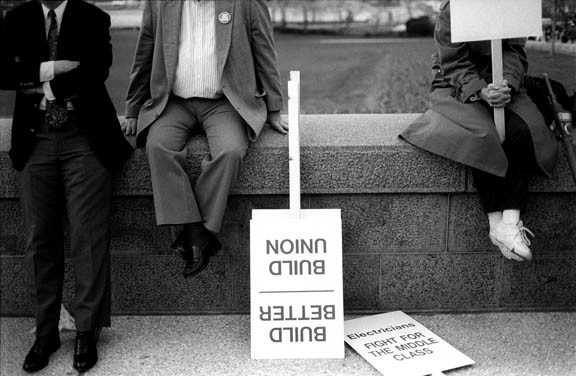 Washington DC:
Union demonstrators at the US Capital.