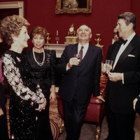 Washington DC: Pres. Ronald Reagan and and Pres. Mikail Gorbachav and their spouses at a private moment in the Red Room.